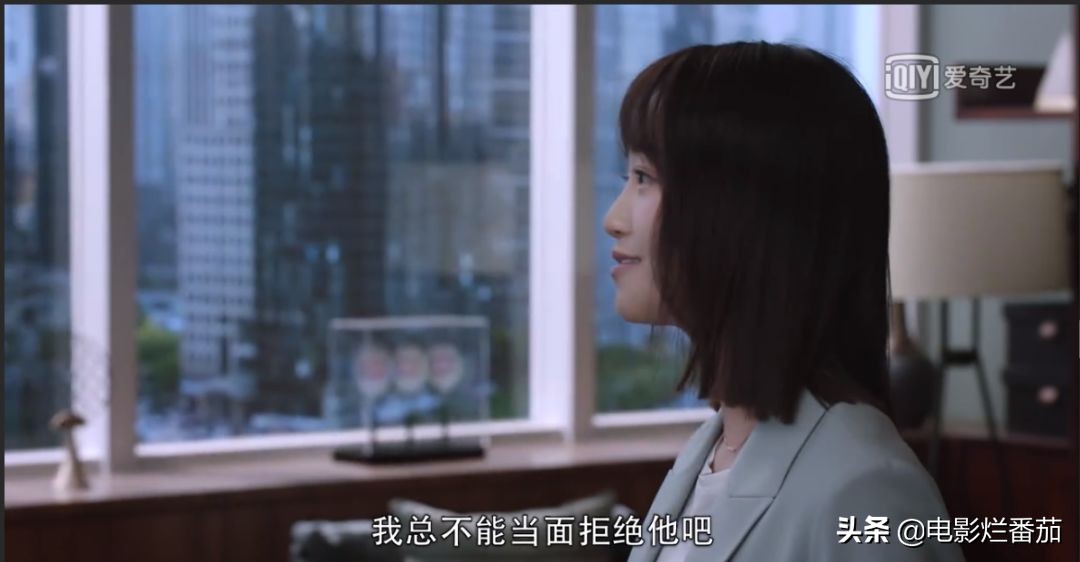 降服了五个女人，靳东爬上人生巅峰，可是这部剧是彻底糊掉了