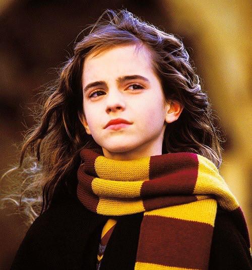 赫敏头像高清图片(30岁) - 赤虎壹号