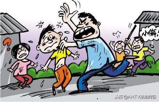 說法丨被人打断肋骨，輕傷二级，怎么判刑？