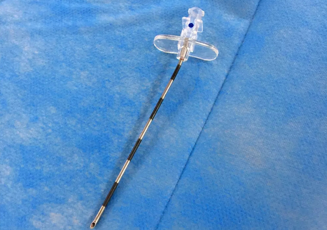 318斤孕妇产子,手术床躺不下:手里的食物突然不香了