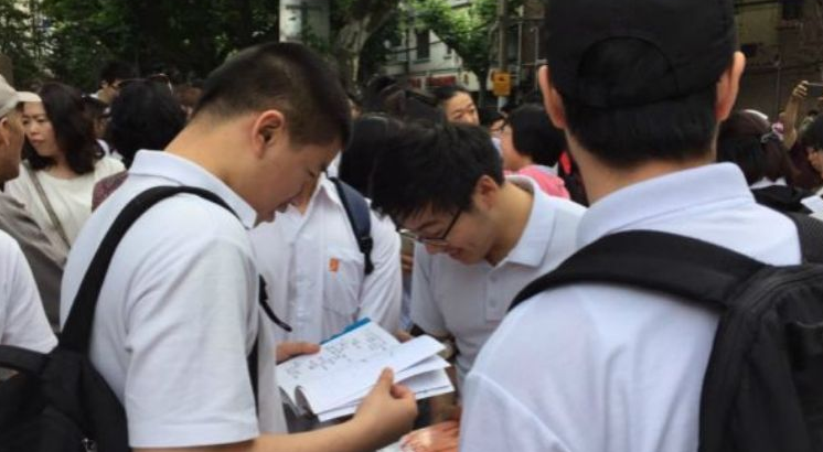 ​2021高考难度系数有多高？听听考生们的回答，叫人心疼不已