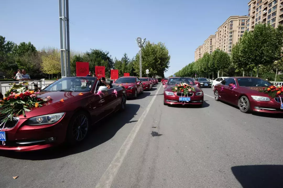 潍坊三胞胎考进同一所大学！高考分数连号！刚刚又同一天结婚！突然间，我又相信缘分了…