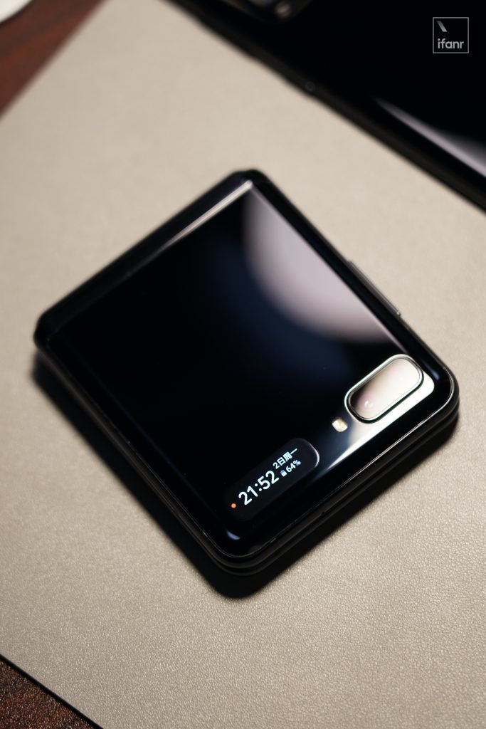 三星 Galaxy Z Flip 評測：不算完美，但市場需要這樣的手機