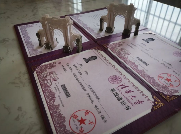 2021年各省高考第一名出炉，学霸复读生惹争议，考上985还复读？