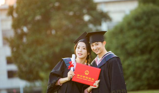 大学生“当兵”有讲究，选对入伍时间，可以达到事半功倍的效果