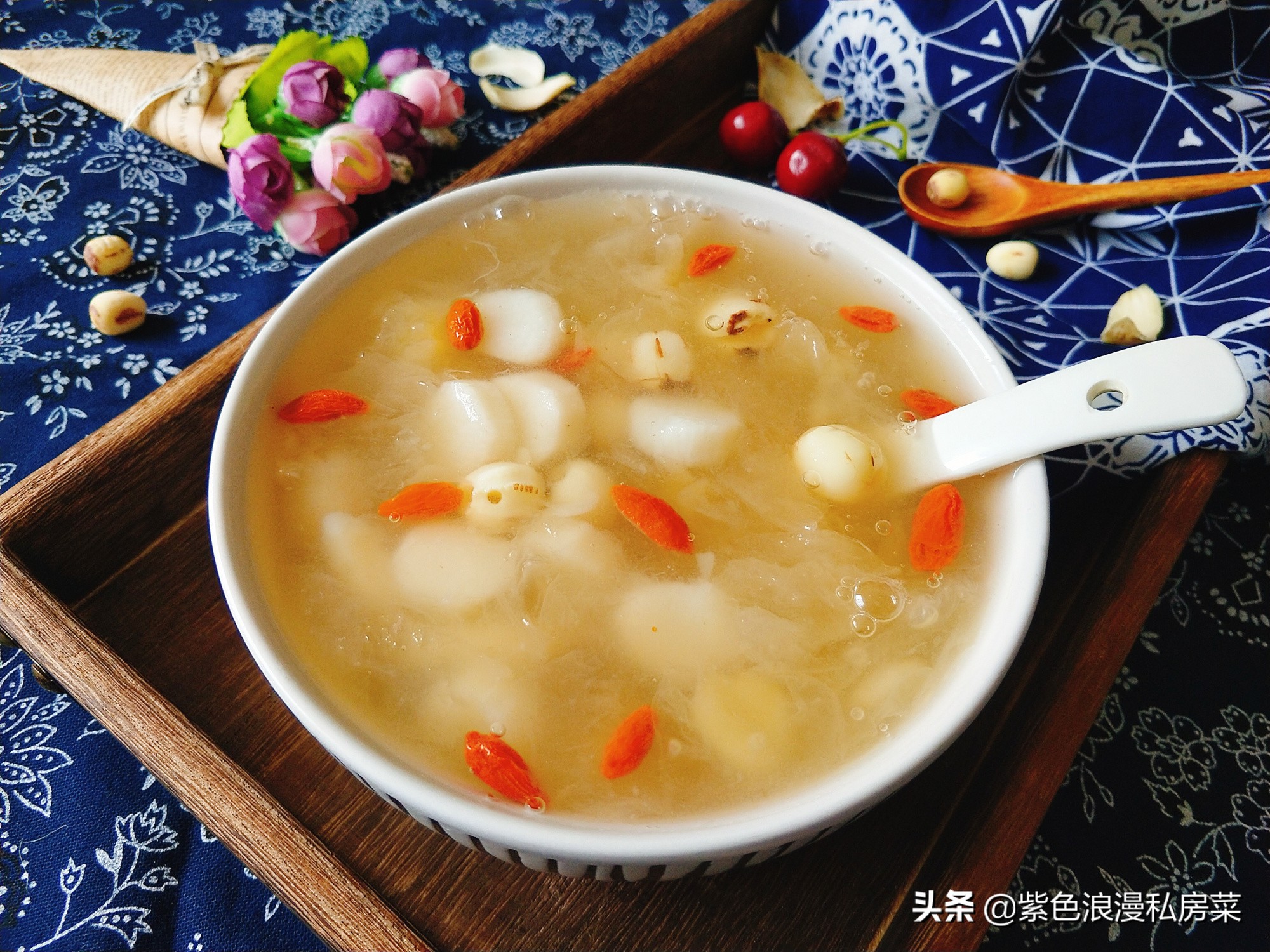 银耳莲子百合汤可以放冰箱隔夜吗「银耳百合莲子羹」-友友