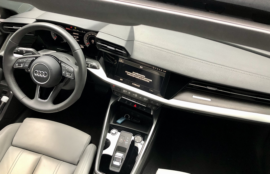 长短备之，攻守兼备丨试驾体验奥迪A3家族