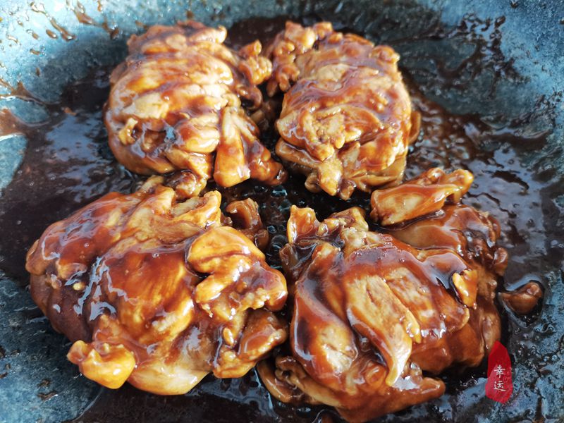 雞腿飯,雞腿飯圖片