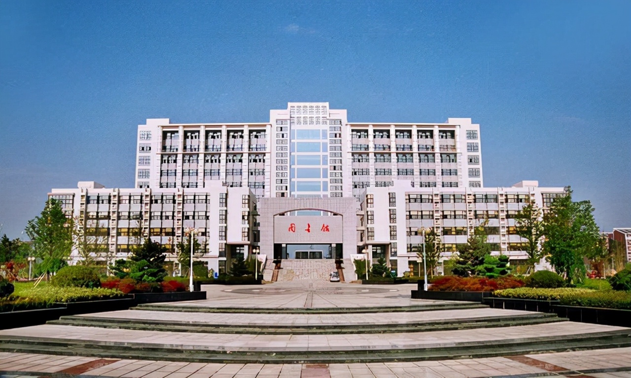 安徽江西两所医学院更名大学，分数或涨，准高考生留意