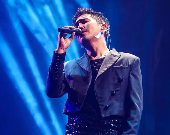 但是朱娜却拒绝了,理由很简单:我们年轻可以吃点苦.