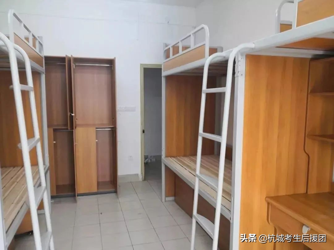 浙江高校宿舍条件大揭秘！住得比家里还好？