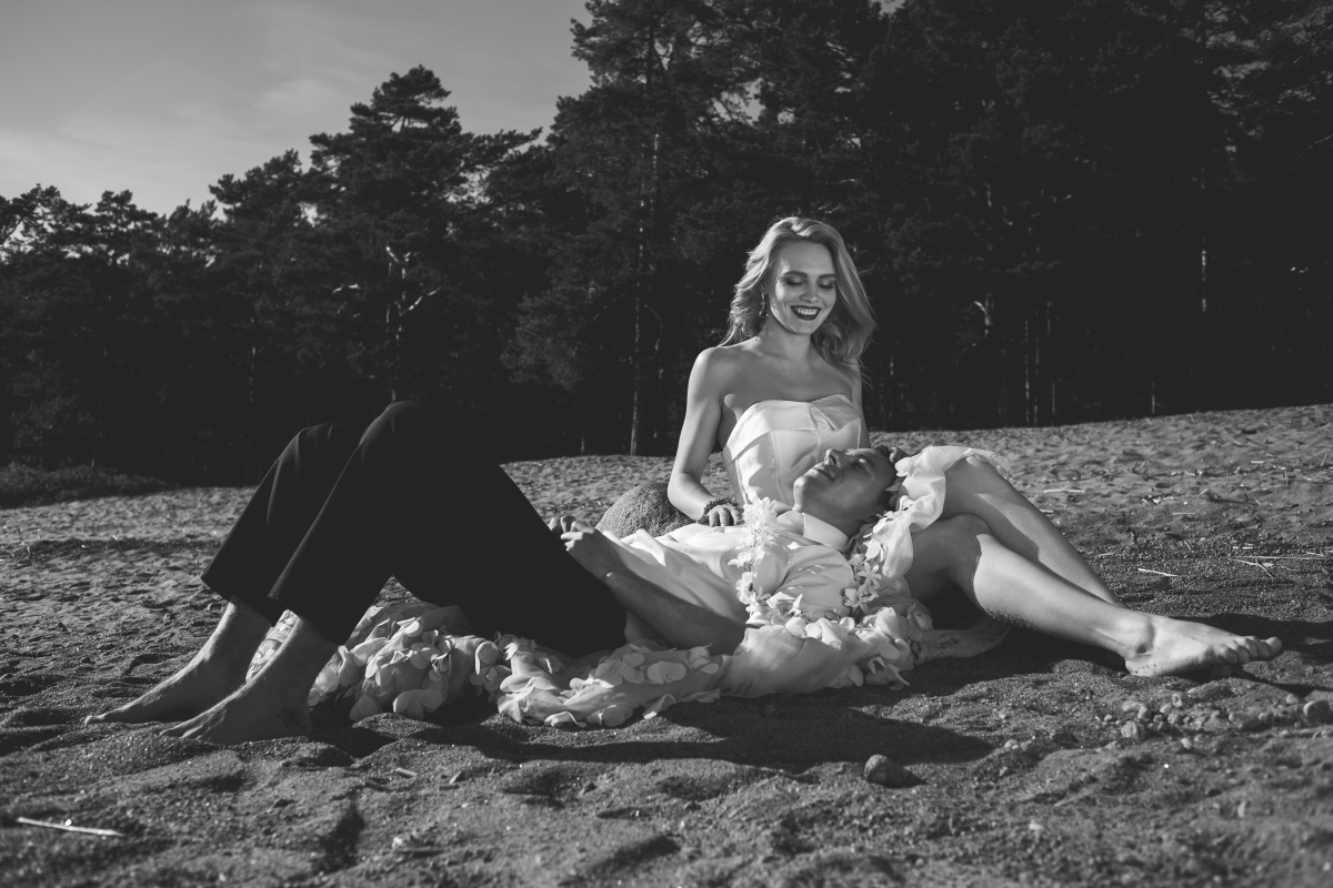 程莉莎作客《辣妈学院》：主动付出的女人，会输得很惨？