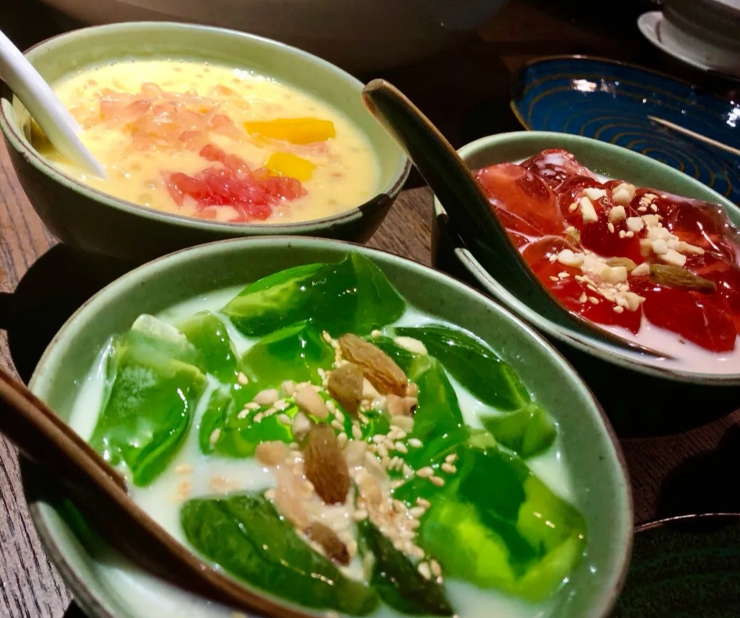 广州唯一能吃到开水白菜的川菜馆，这一道素菜居然要卖三位数？