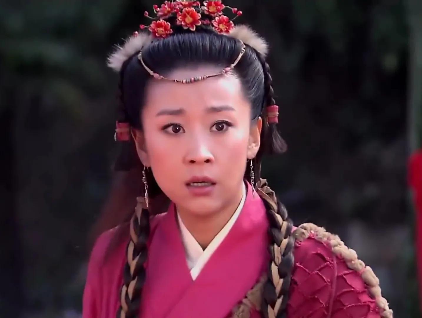 看苗圃演的穆桂英挂帅全集(巾帼英雄不是谁都能演,10版穆桂英对比,谁