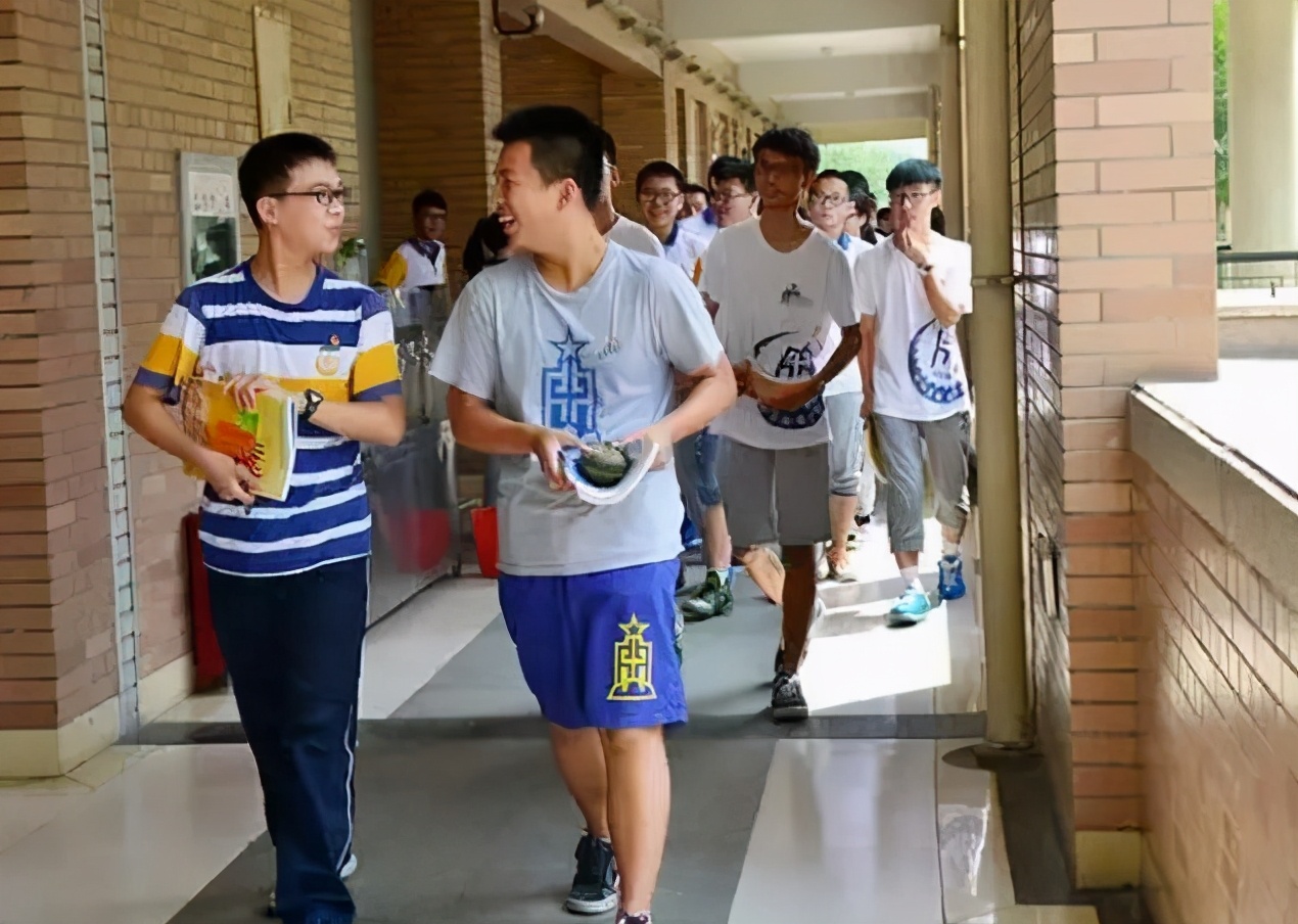 快来预估你的文化分能上什么院校？各梯队院校文化分数段统计出炉