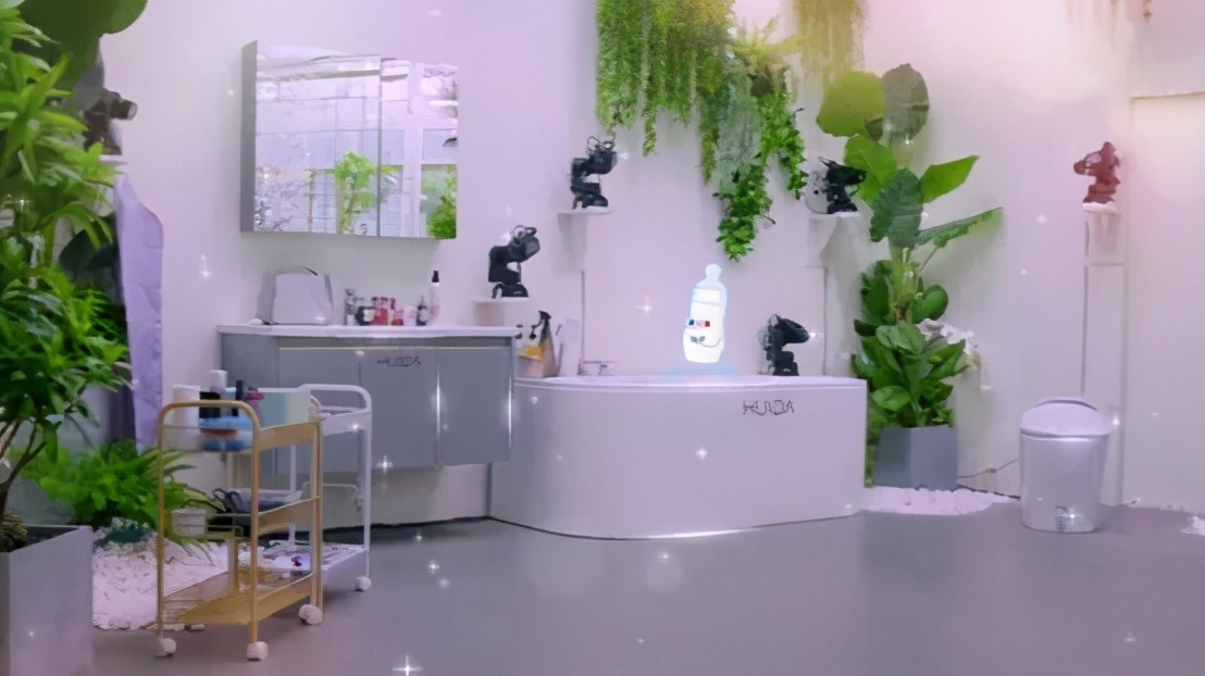 《Beauty小姐3》港风培训班开课，胡杏儿任班主任