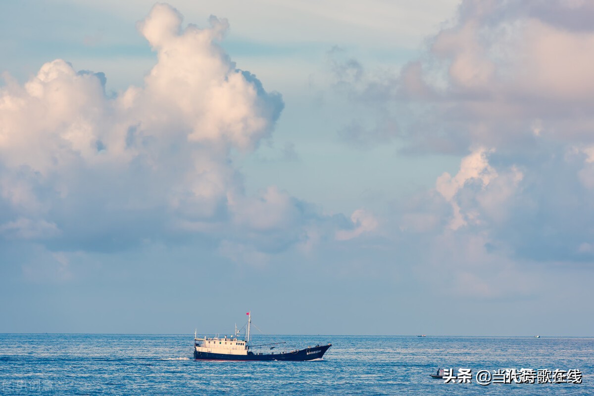 「诗在线」一朵带雨的云，几首有意思的微诗