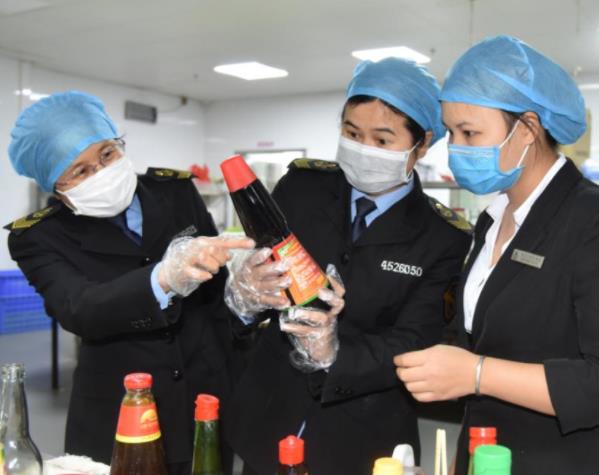 铁饭碗又将有变动，这些在编职工或改为合同工，应届毕业生须了解