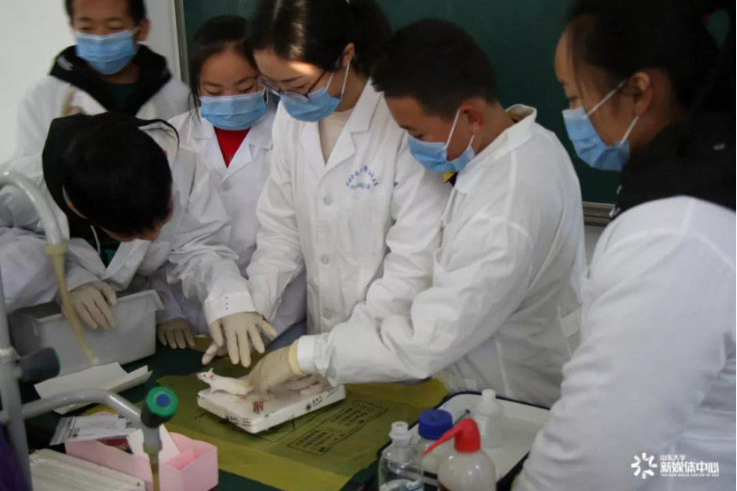 奔涌吧，青年！助力脱贫攻坚，彰显山大担当