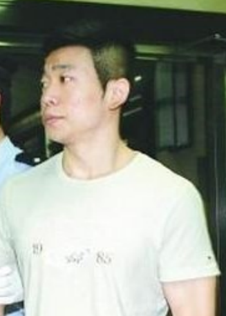 白静，果然是一个狠角色