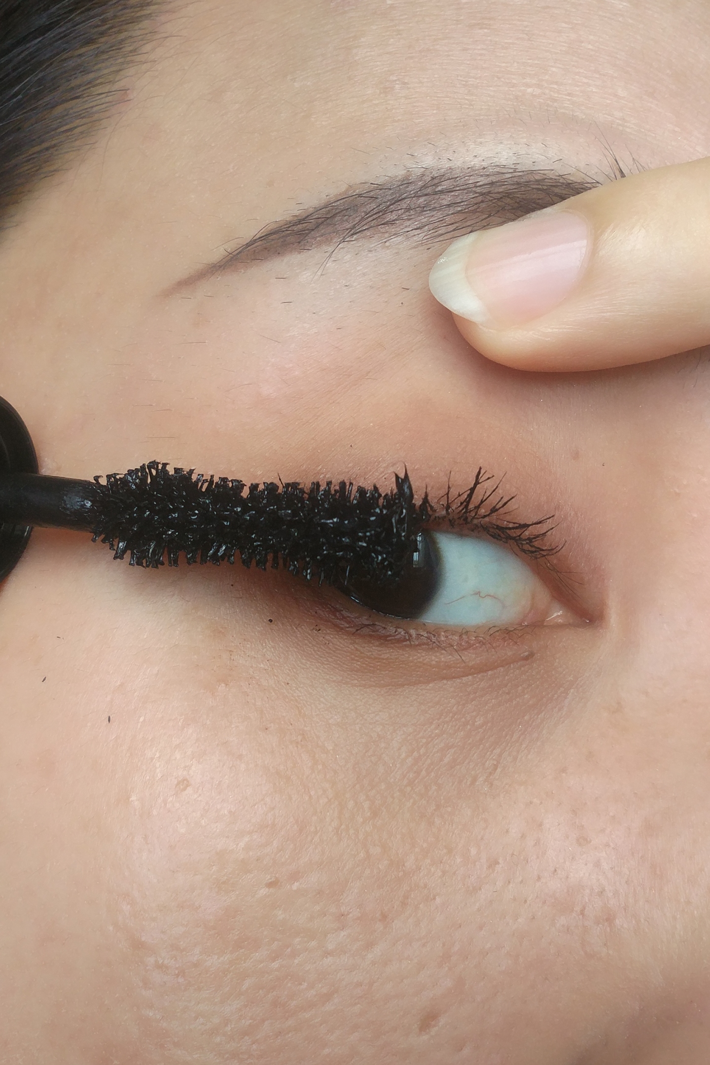 泰国Mistine睫毛膏真人使用测评！油皮必备，不晕染