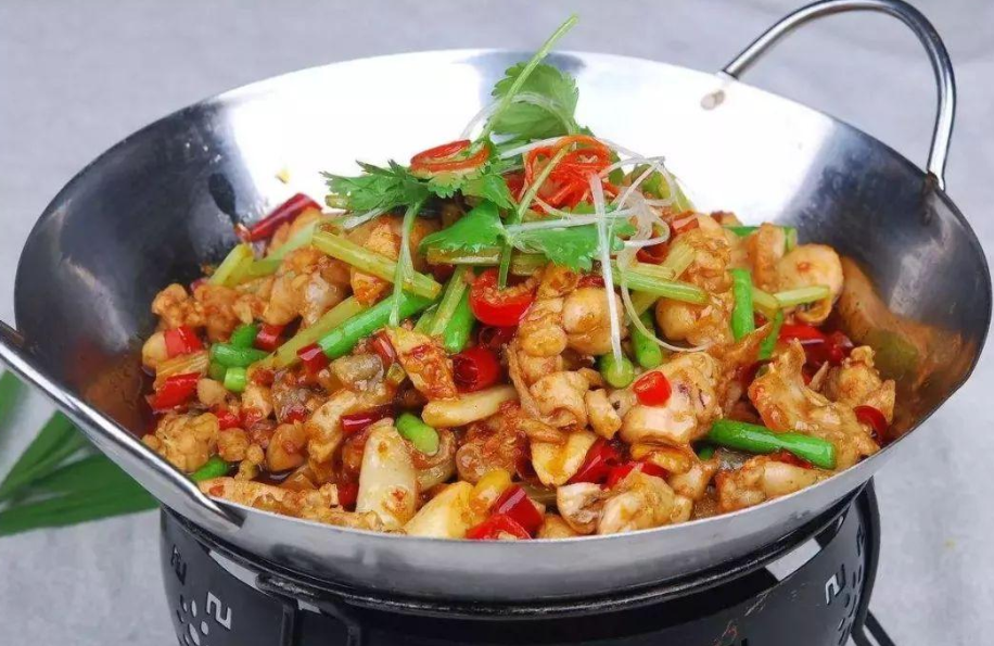 干锅牛蛙图片(干饭人不能错过的肉类美食) - 赤虎壹号