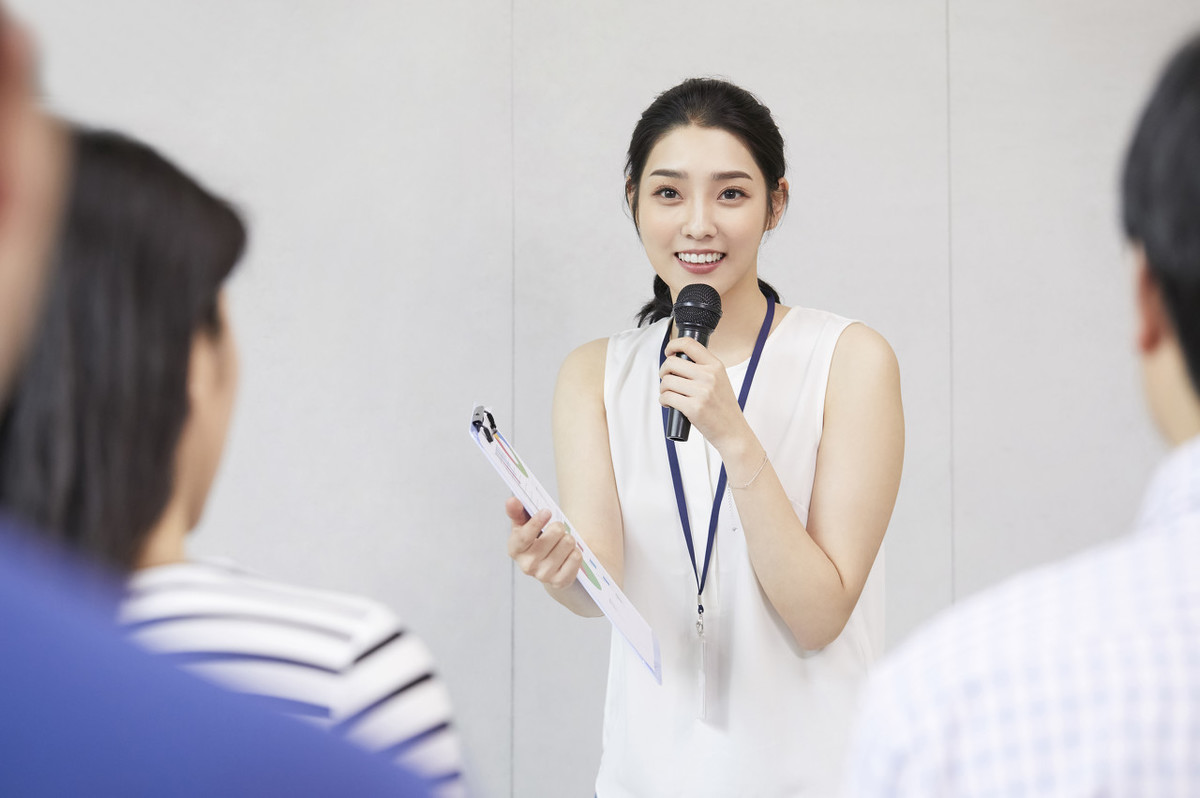 培训课开场白台词大全（员工培训会议开场白）