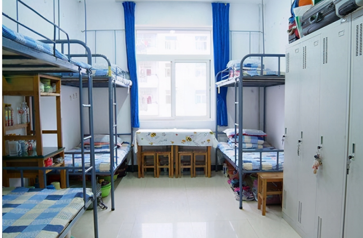 大学宿舍分为5个等级：单人间“规格高”，你的学校属于哪一类？