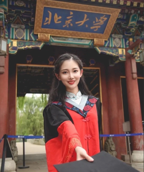 潘颖 北京大学(北大校花)