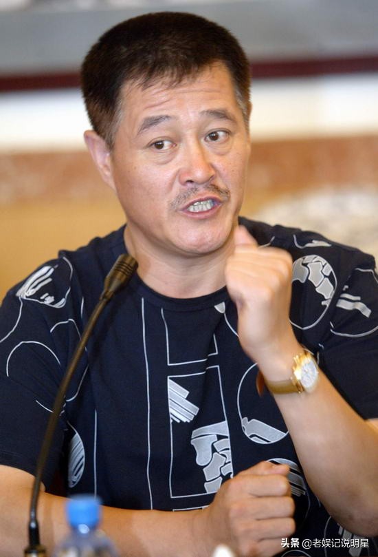 赵本山个人简历 赵本山的靠山周-游趣网