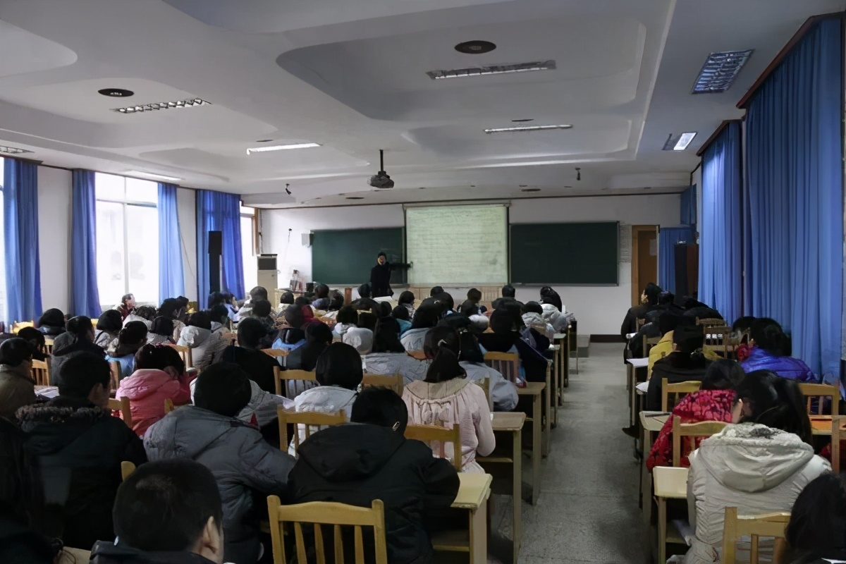 快来预估你的文化分能上什么院校？各梯队院校文化分数段统计出炉