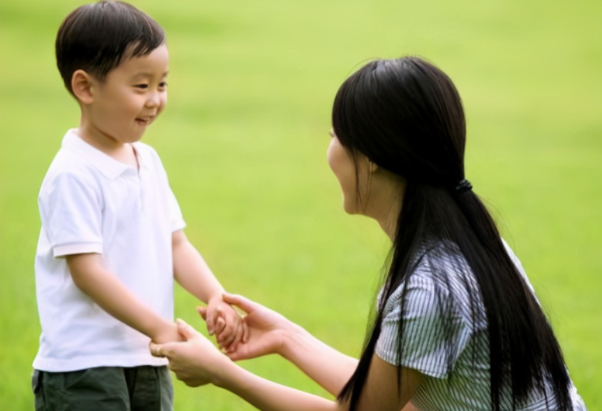 “熊孩子”造句：“老师没房没车也没男朋友”，无奈戳中老师痛处