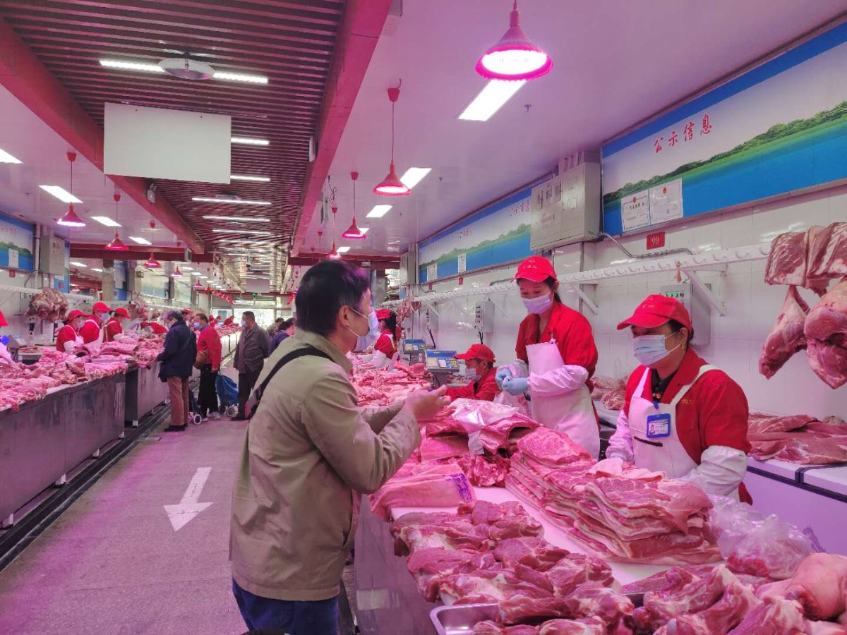 今日新发地大肉白条价（新发地大肉市场开了吗）