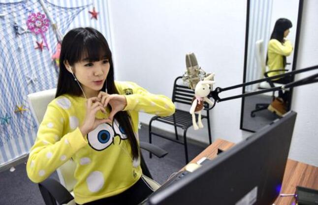 大学生“恶臭生活”曝光，自断前程变“廉价品”，可谓自作自受