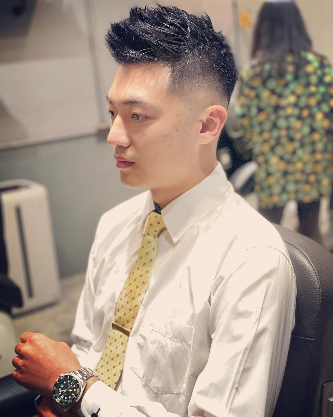 男士侧背发型图片(2020年末最火男生发型6款) - 赤虎壹号