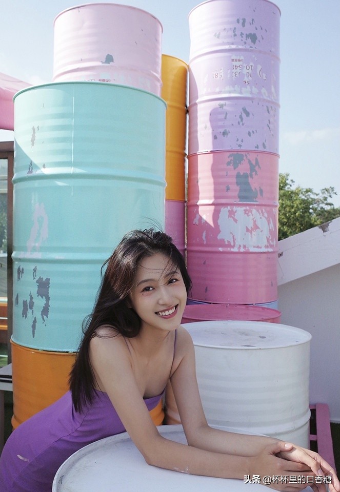 《一生一世》9演员私服照！梅行是1997年小鲜肉，宏晓誉170大长腿