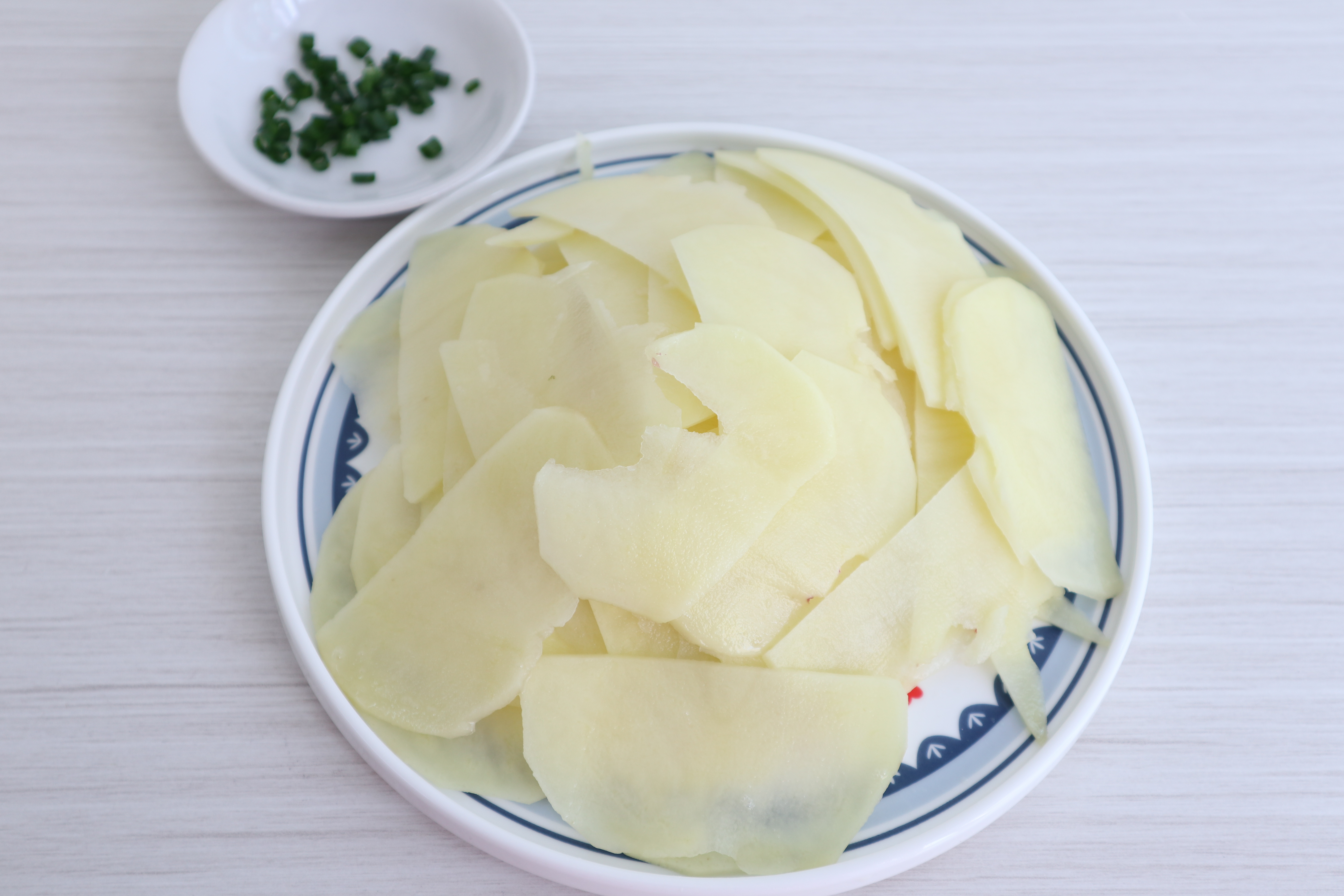 图片[4]-【紫甘蓝炒土豆片】做法步骤图 简单易做又美味下饭-起舞食谱网