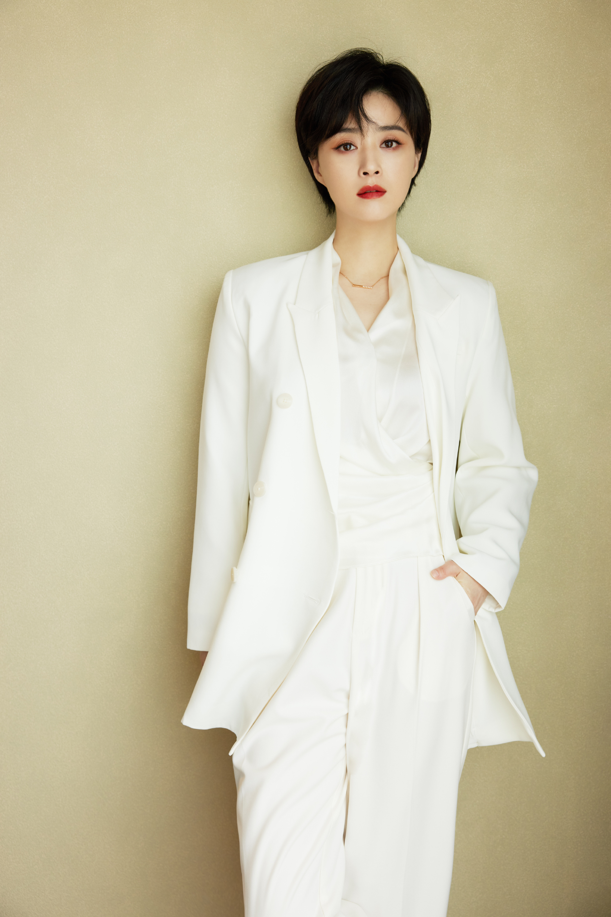 蒋欣写真性感图片(蒋欣) - 赤虎壹号