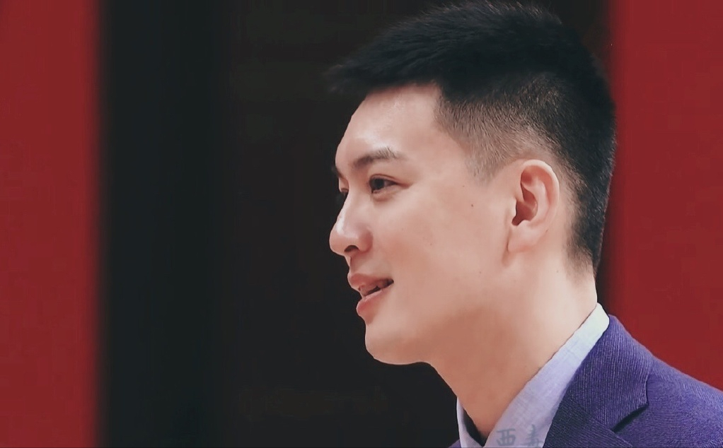 杨鸣图片("体坛第一帅哥"?我承认我心动了)