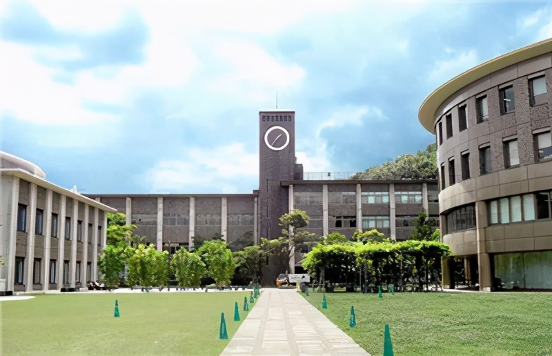 野鸡大学臭名昭著，河北这5所害人不浅，大学4年后仍是高中文凭