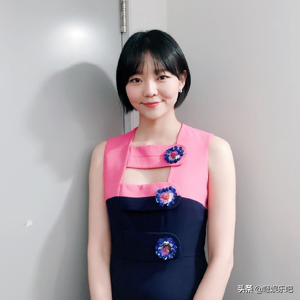 韩国的单眼皮女演员:金高银舒服气质,金多美个性俏皮