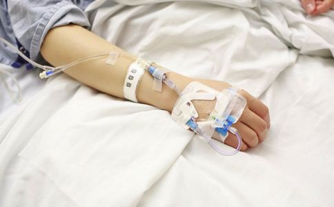 关于打吊针的说说配图「简短」 _qq说说网