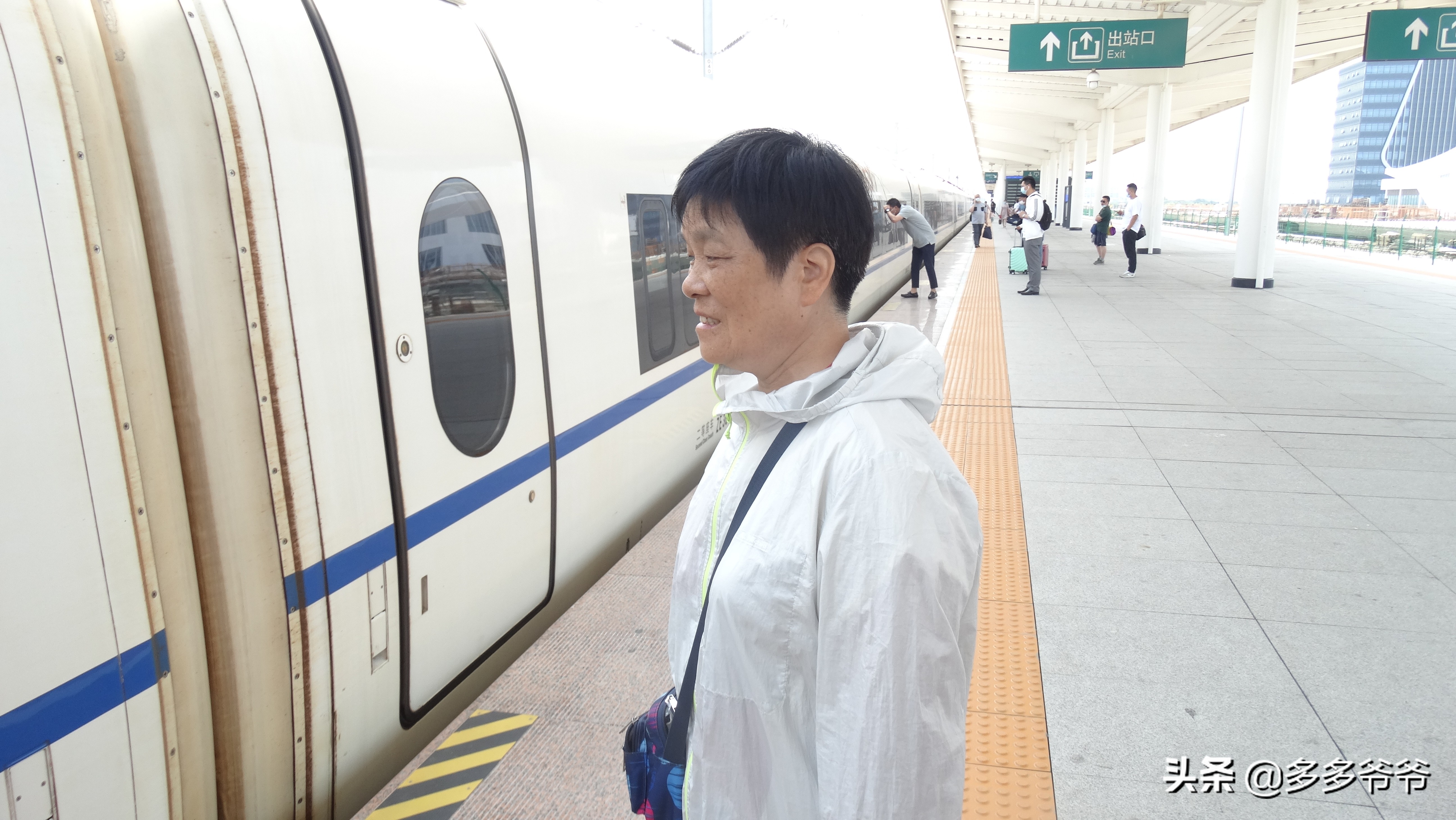 苏锡常没有直达南通，盐城火车，要到上海换乘？这样走省100元钱
