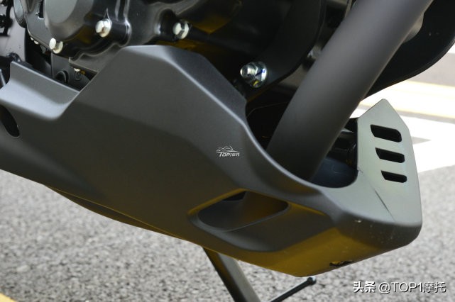 被价格掩盖了实力！本田CB300R骑行体验 完美的入门级街车