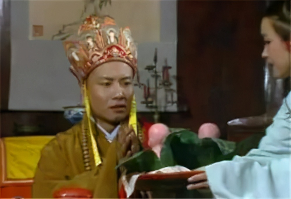 神话中的十大先天灵根，蟠桃之主是王母，那其他九种的主人是谁？