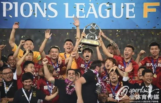 2021中國世俱杯賽程（2021 世俱杯花落中國！中國球隊能參賽嗎，誰能代表中國參賽？那一年的中超賽程恐成“災難”）