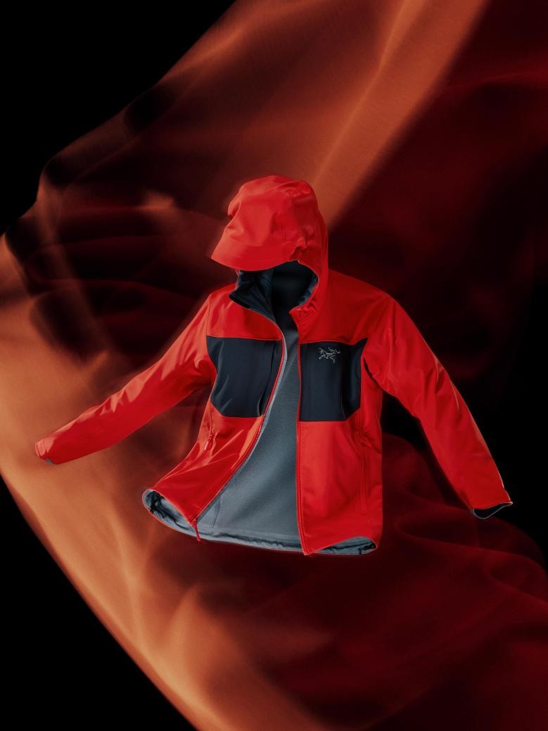 Rebird™计划再度出新，始祖鸟环保概念新品Gamma MX Hoody ReBird