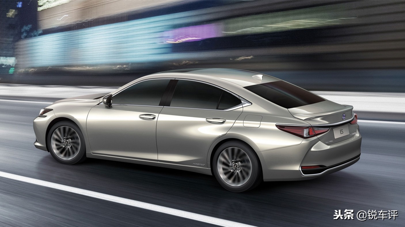 原装进口豪华品牌,宝马5系同级,指导价不到30万,但加价销售