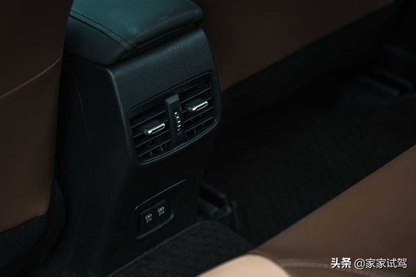 自吸、涡轮、混动的纠结月销3万+的卡罗拉到底哪款值得买？
