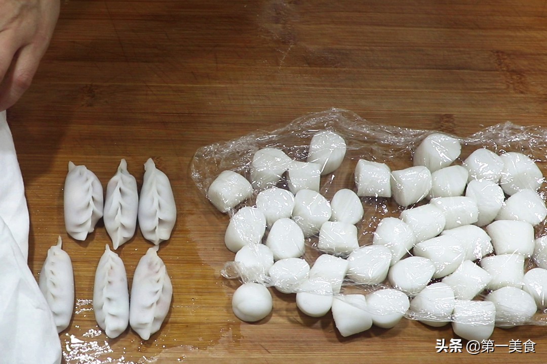 水晶餃子皮的做法,水晶餃子皮的做法和配方